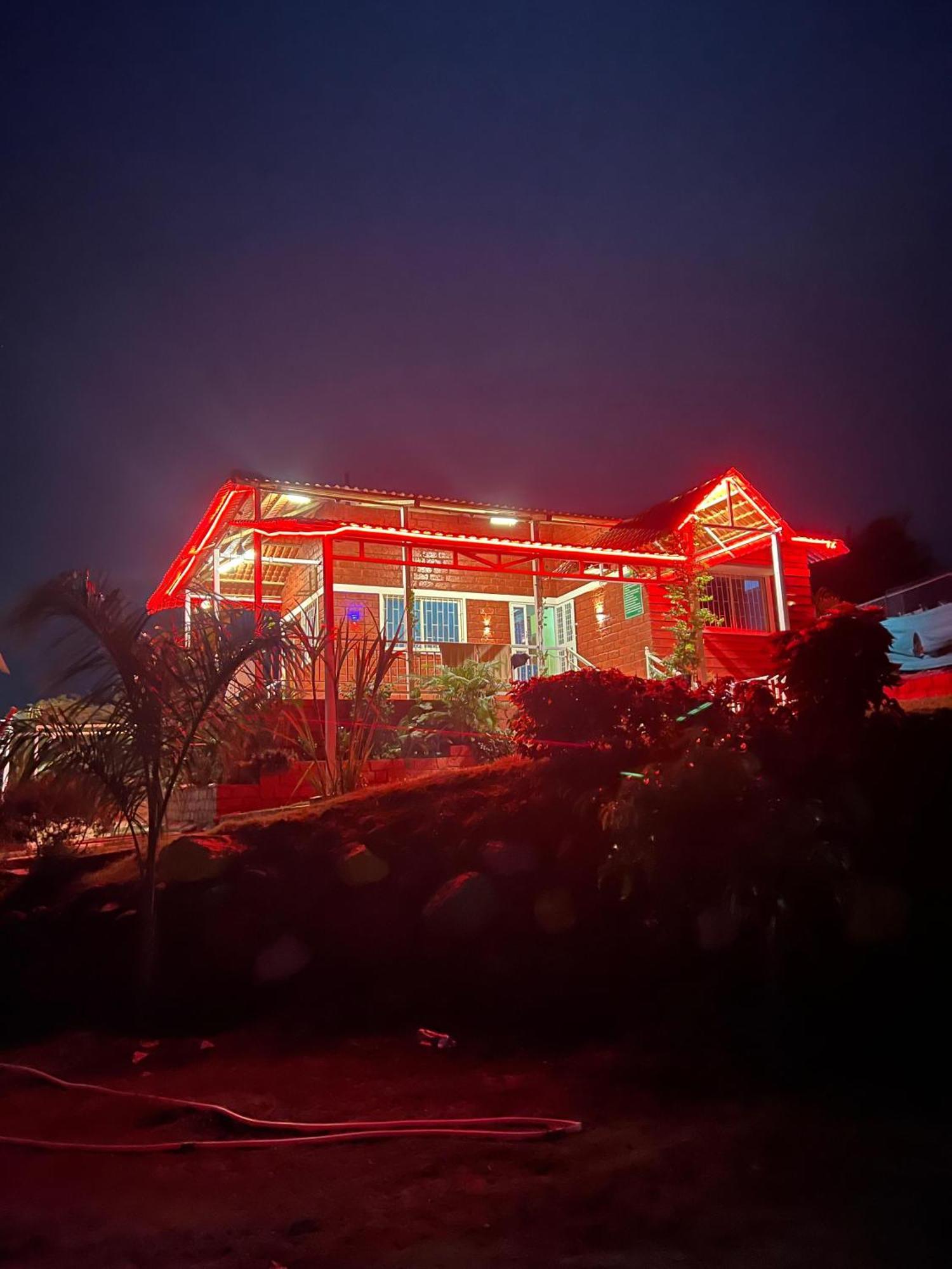 Veera Farmhouse,Villa Kolhapur Bagian luar foto